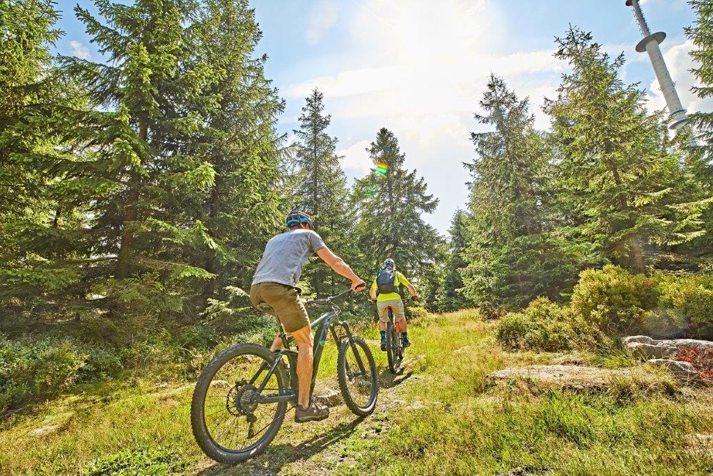 Bike-Reisen mit Gepäcktransport am Ochsenkopf - Touren über Frankens höchste Gipfel