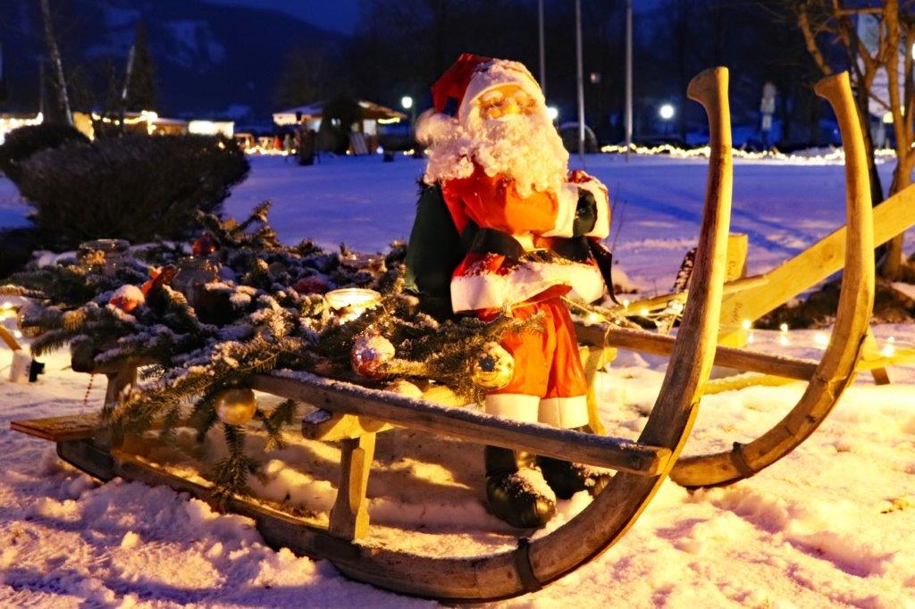 9. Oyer Weihnachtsmarkt: Musikkapellen, Veeh-Harfen-Konzert und Besuch vom Christkind